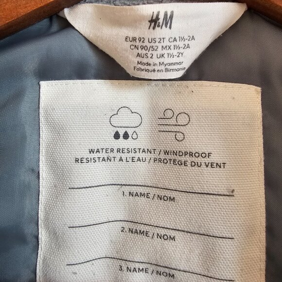 H&M Water-Resistant Padded Parka and Snow Pants with Suspenders - Picture 6 of 16